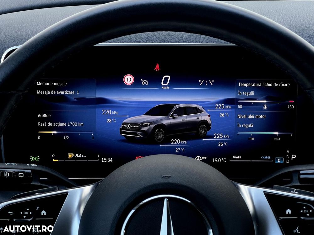 Mercedes-Benz GLC - 22