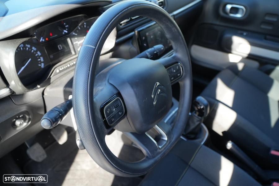 Citroën C3 1.2 PureTech Shine - 7