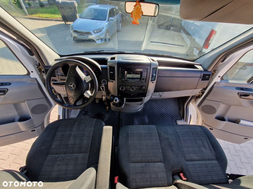 Mercedes-Benz Sprinter 906.253 - 8