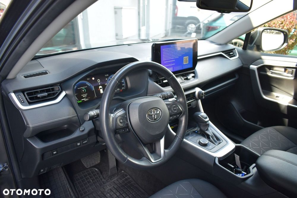 Toyota RAV4 - 12