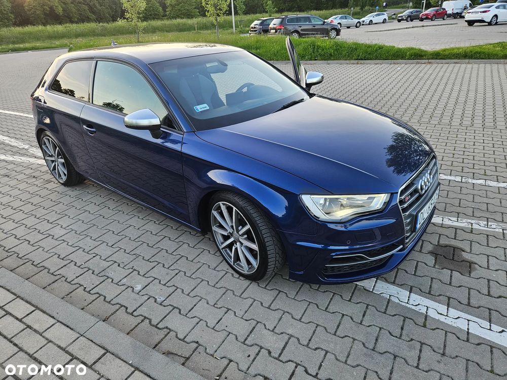 Audi A3 3-drzwiowe 1.8 TFSI Ambiente S tronic - 2