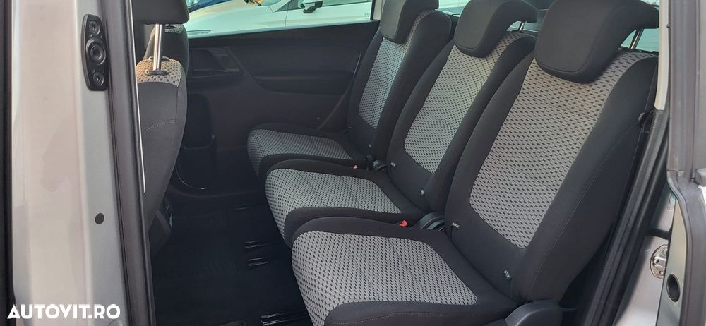Volkswagen Sharan - 33
