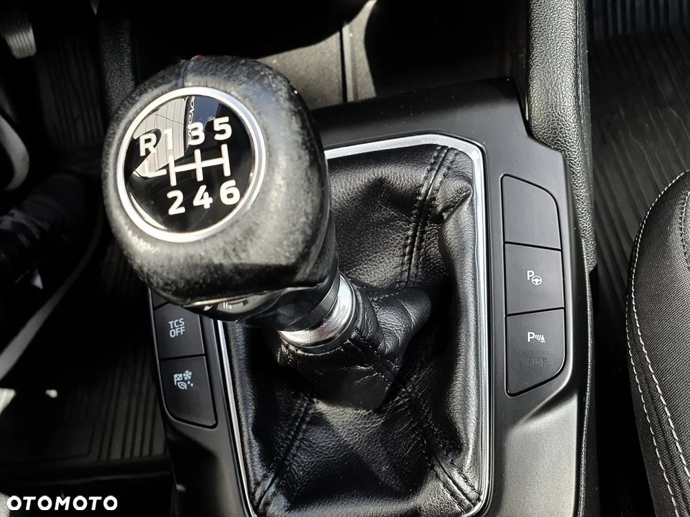 Ford Focus 1.5 EcoBoost Titanium - 24