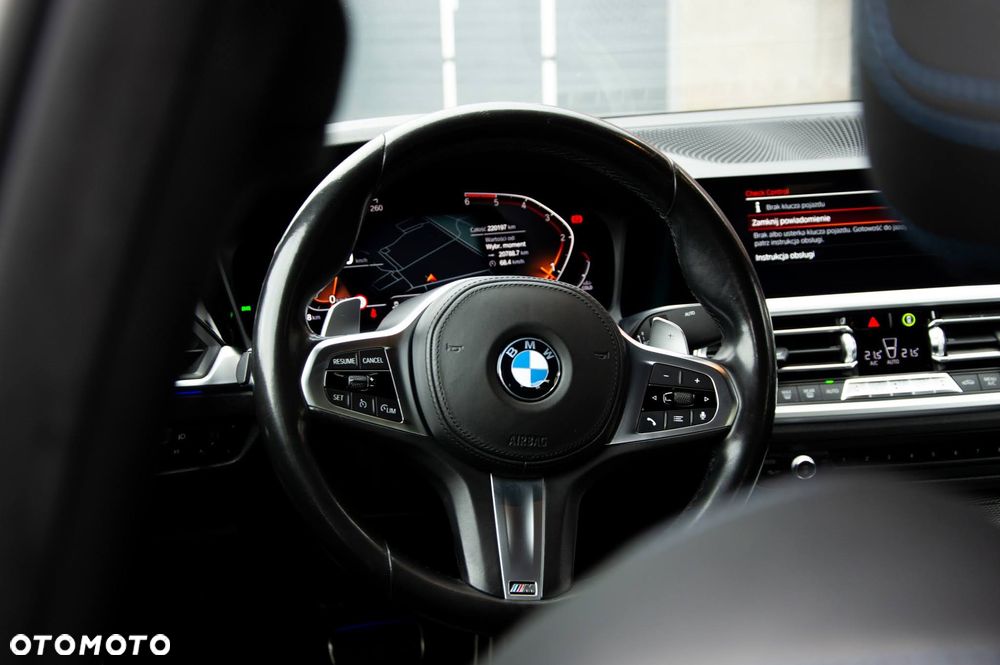 BMW Seria 3 320d xDrive M Sport - 19