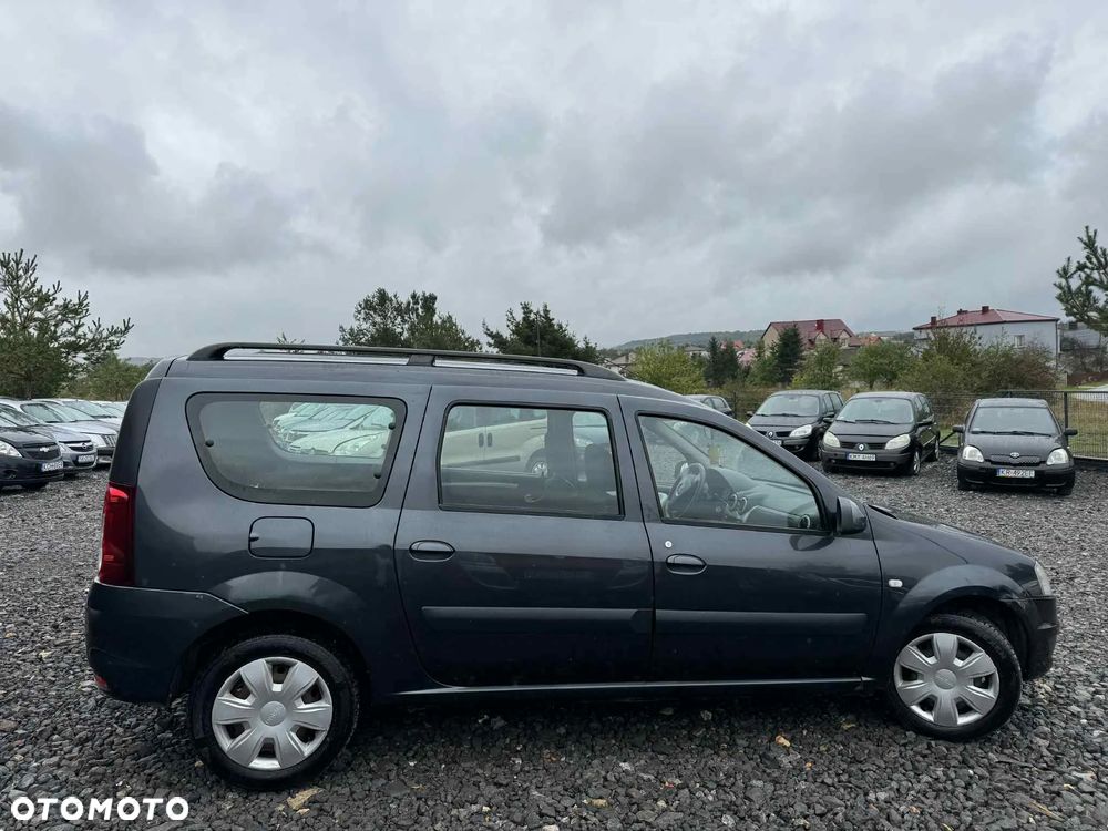 Dacia Logan MCV 1.6 Black Line - 2