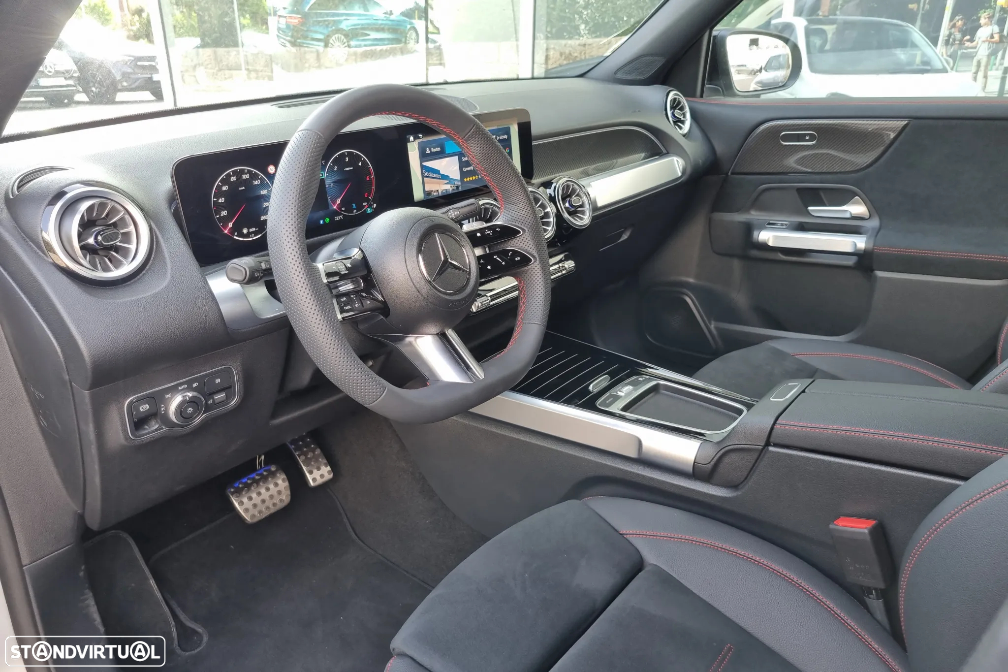 Mercedes-Benz GLB 180 d AMG Line - 8