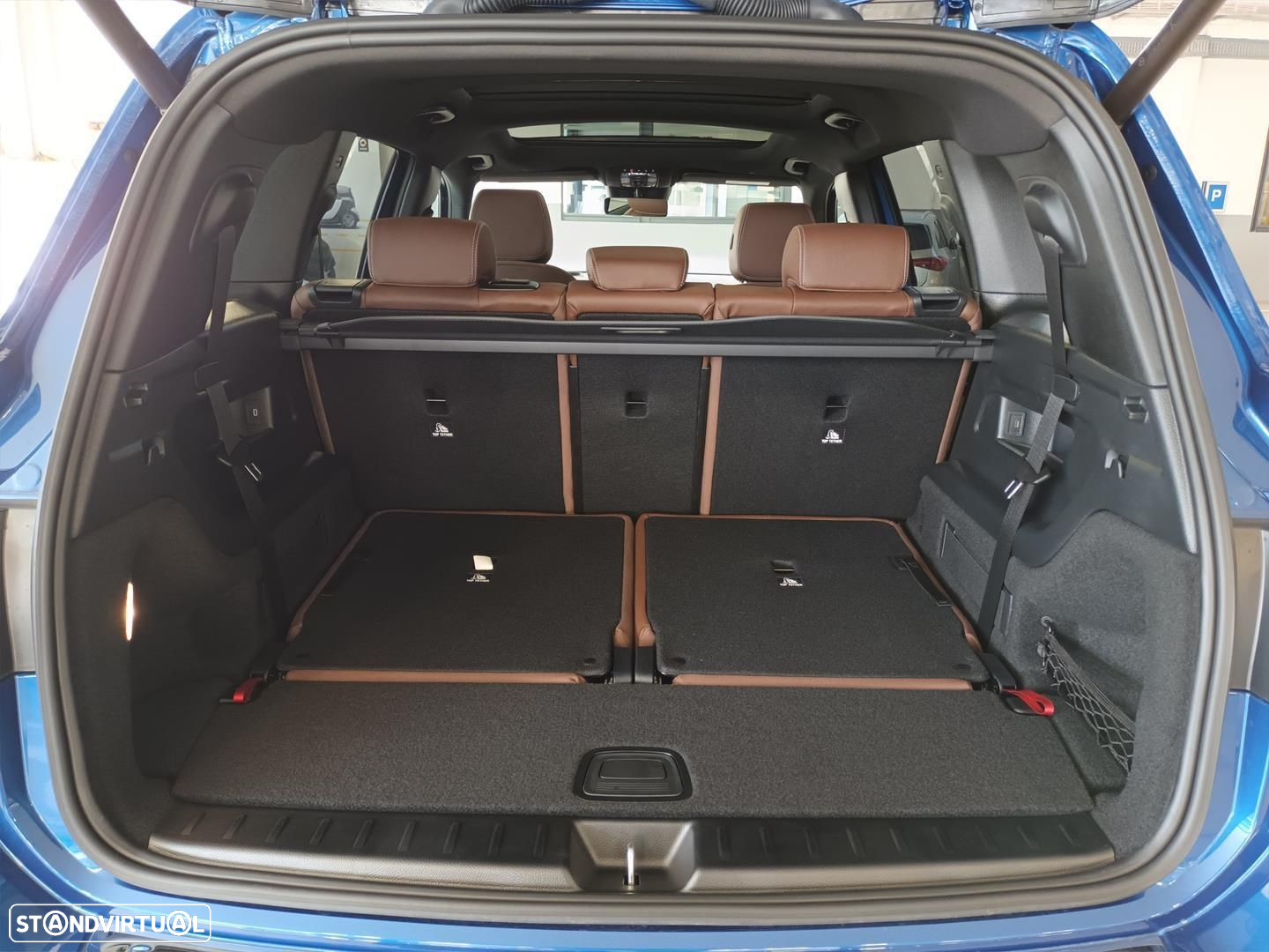 Mercedes-Benz GLB 180 d AMG Line - 14