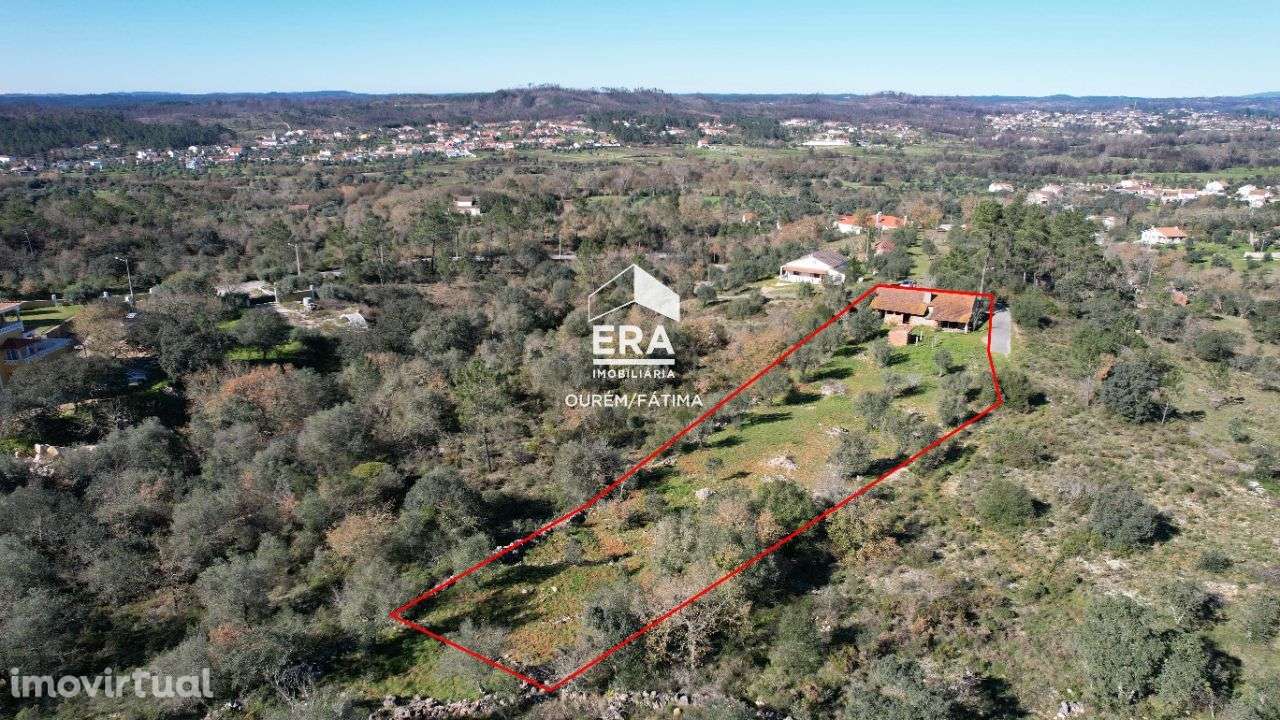 Moradia T3 localizada na Freixianda, Ourém! - Grande imagem: 2/16