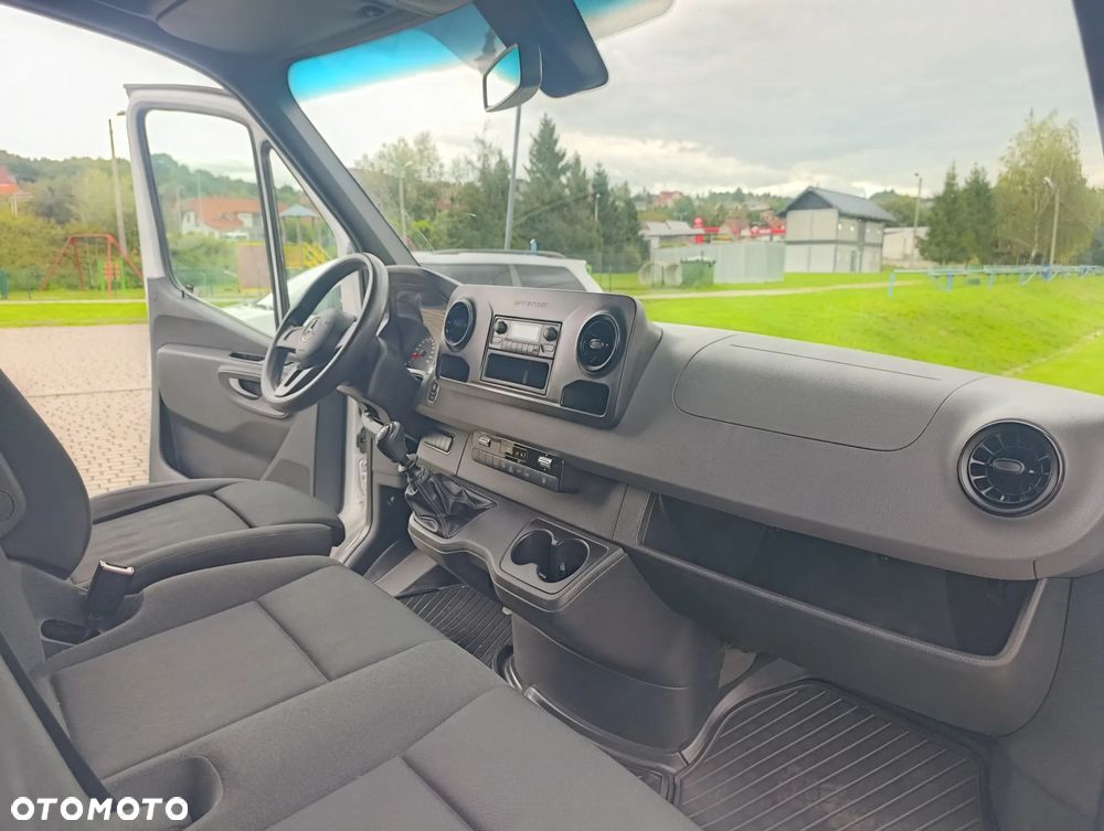 Mercedes-Benz Sprinter 316 - 17