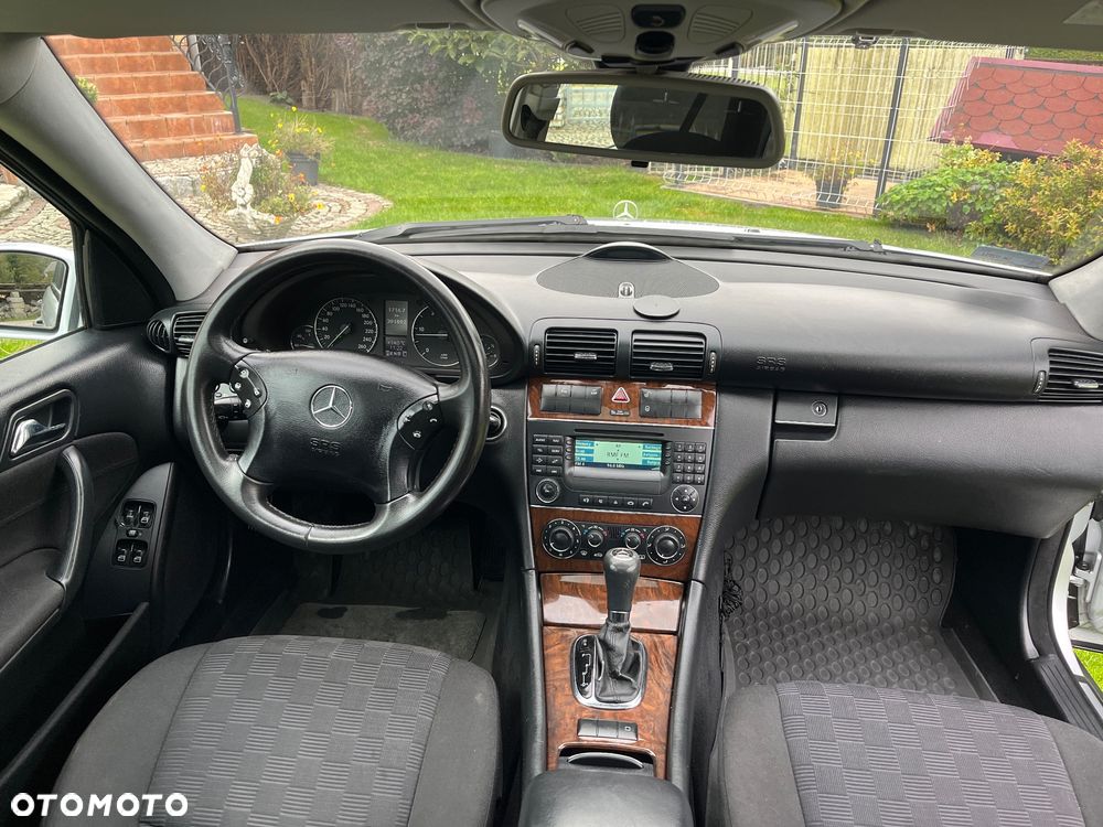 Mercedes-Benz Klasa C 220 T CDI Automatik Elegance - 10