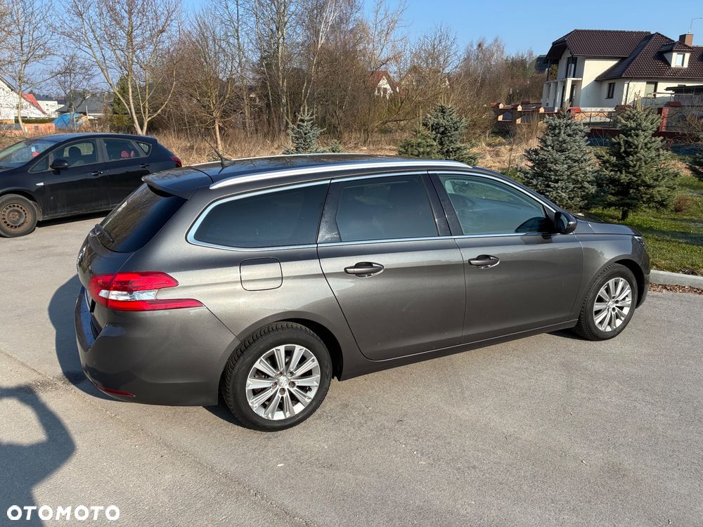 Peugeot 308 1.6 BlueHDi Allure S&S EAT6 - 14