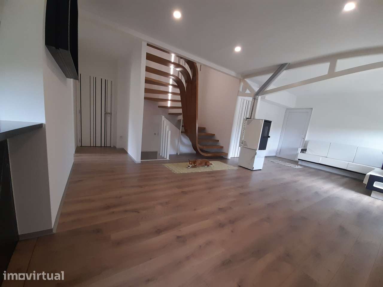 Moradia T4 a 15 minutos de Coimbra - Grande imagem: 5/39