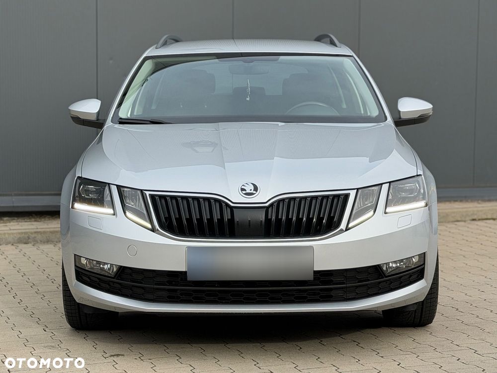 Skoda Octavia 2017 photo 2