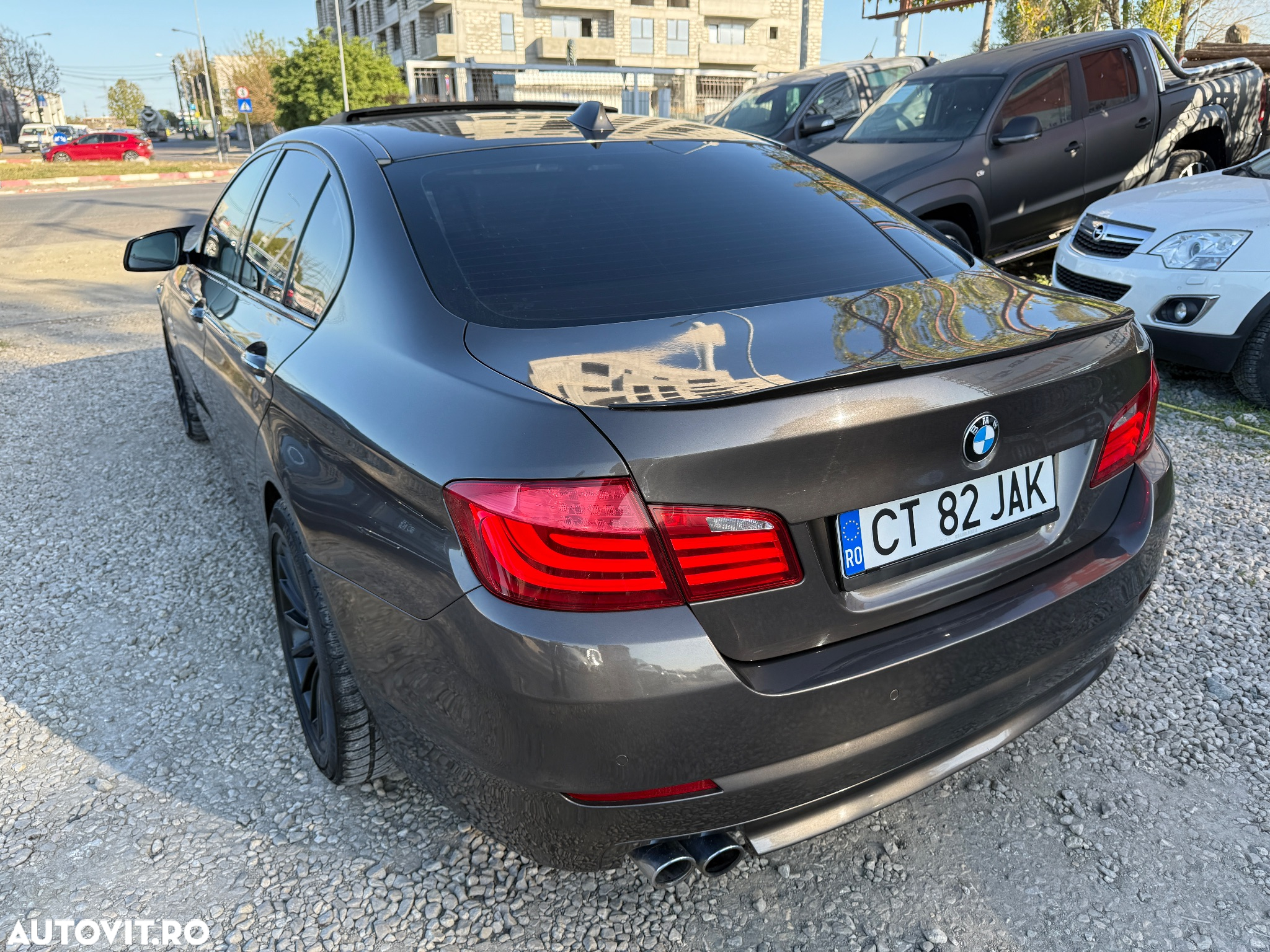 BMW Seria 5 530d xDrive Sport-Aut. Luxury Line - 28