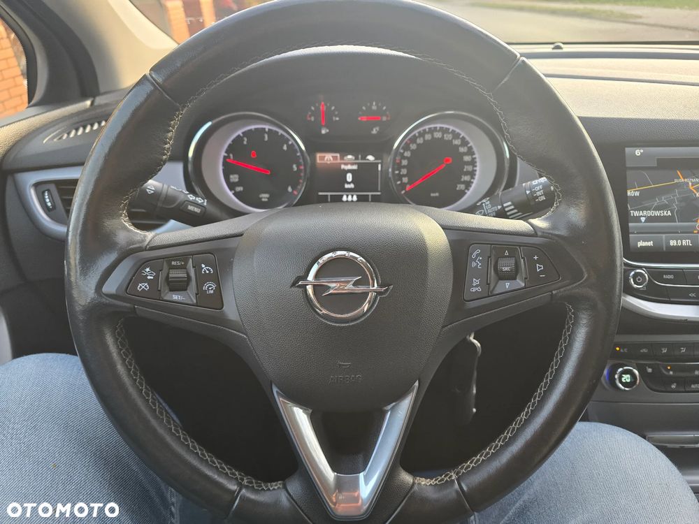 Opel Astra 1.6 D (CDTI) Start/Stop Sports Tourer Dynamic - 10