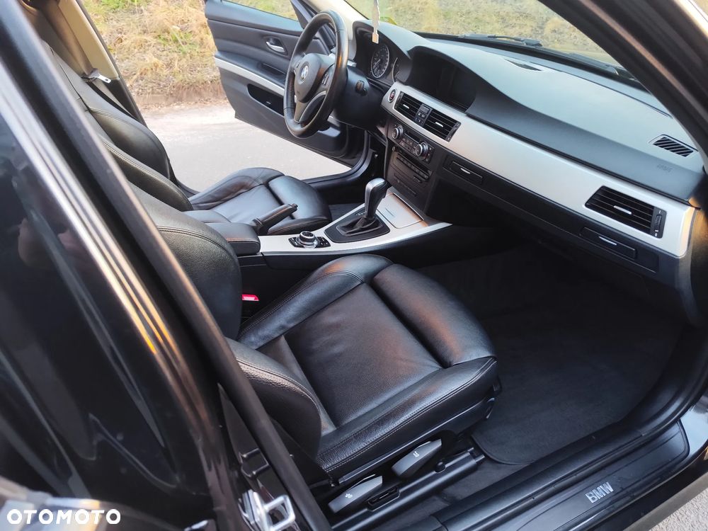 BMW Seria 3 - 12
