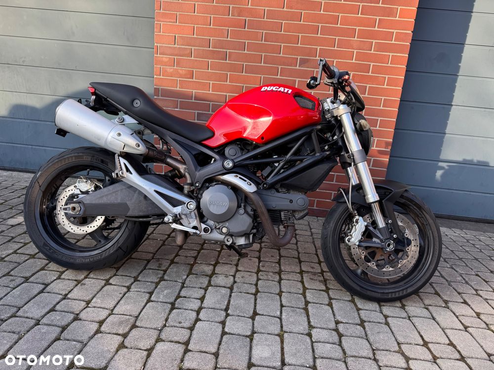 Ducati Monster - 5