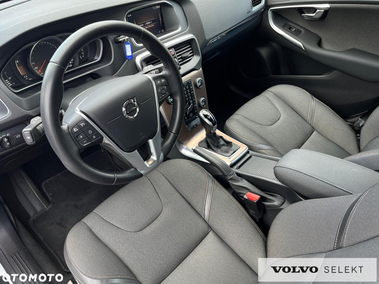 Volvo V40 - 10