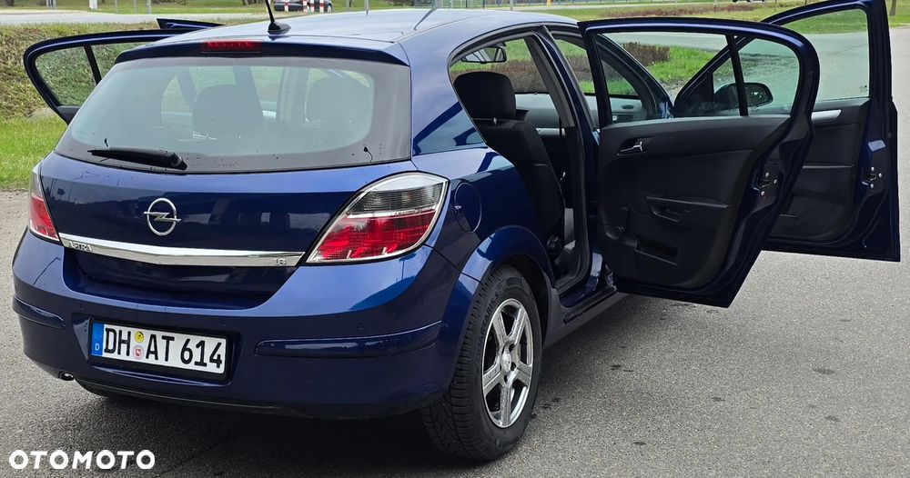 Opel Astra 1.8 Edition Plus - 14