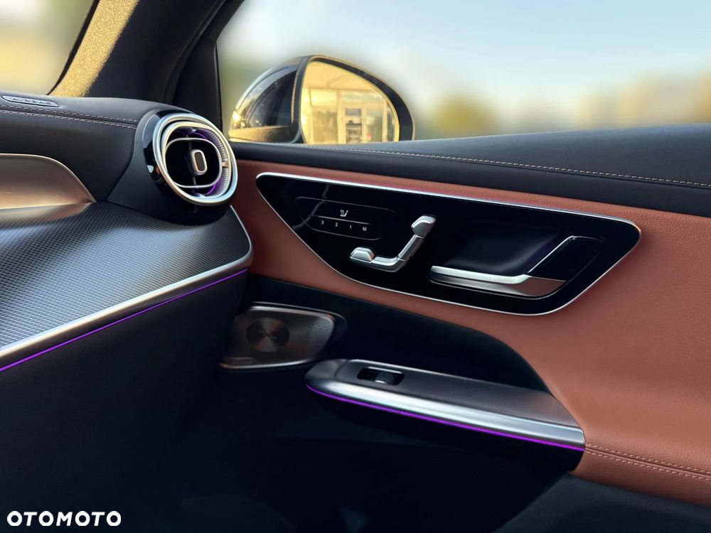 Mercedes-Benz GLC Coupe 300 de PHEV 4-Matic AMG Line - 4