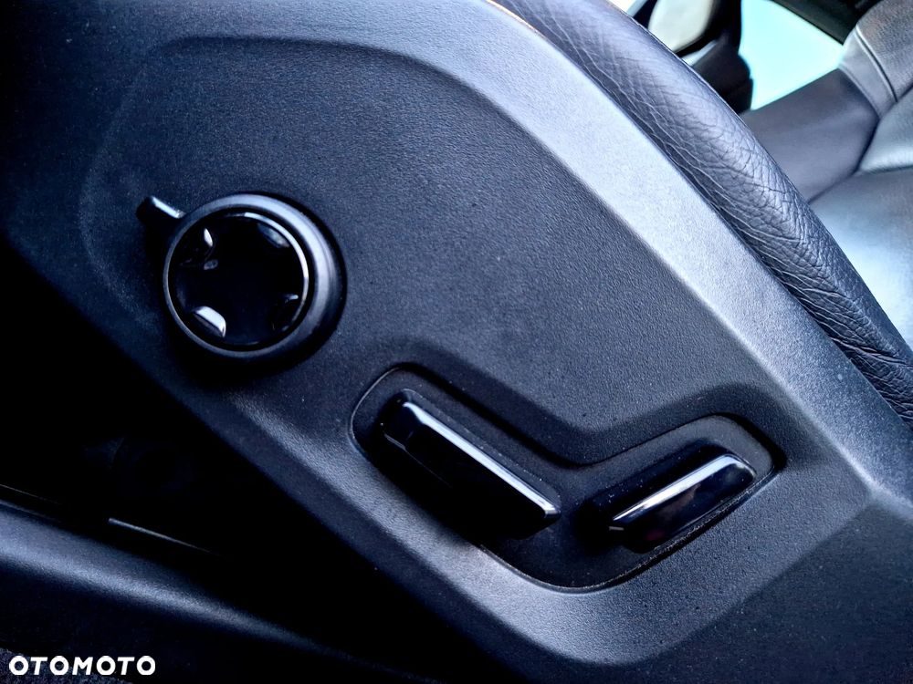 Volvo XC 60 - 21