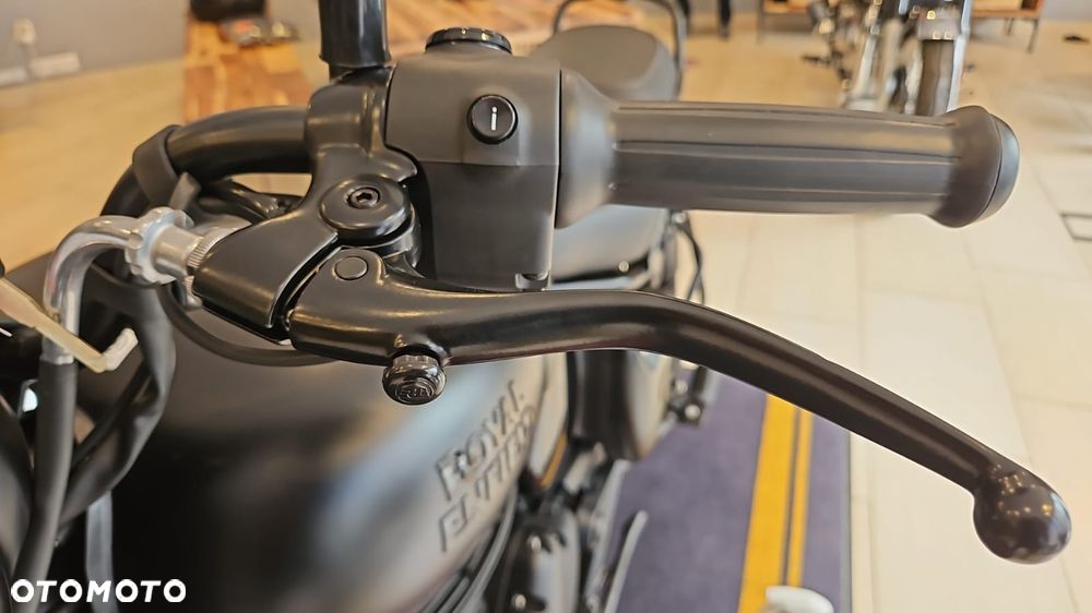 Royal Enfield Classic - 13