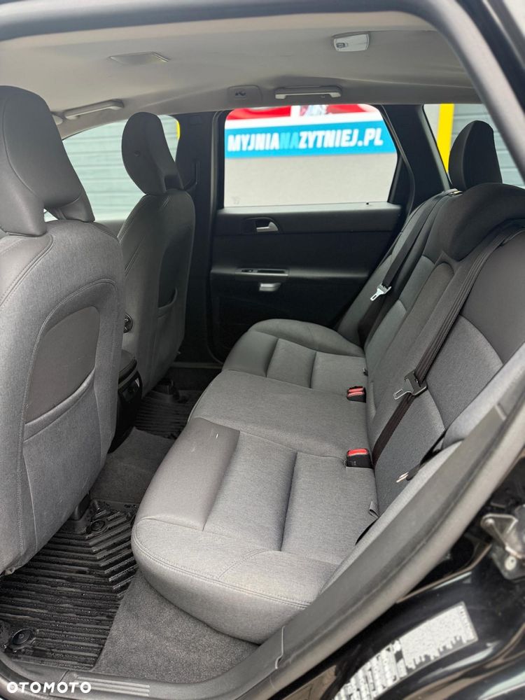 Volvo V50 - 27
