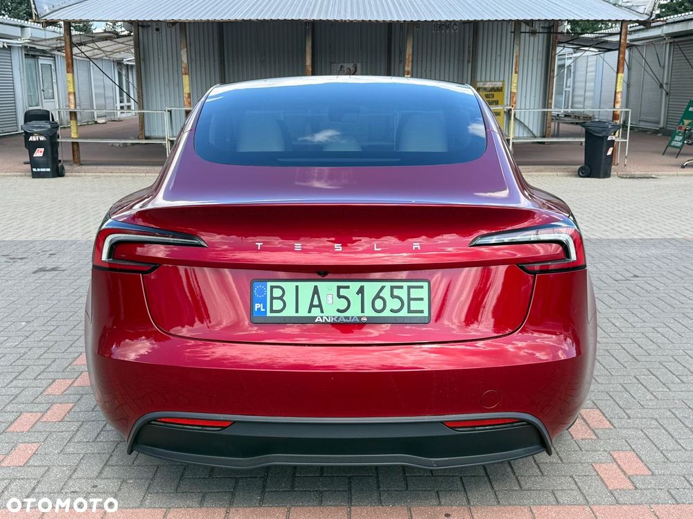 Tesla Model 3 - 17
