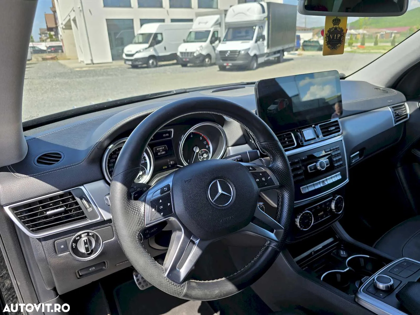 Mercedes-Benz ML 350 BlueTec 4MATIC Aut - 18