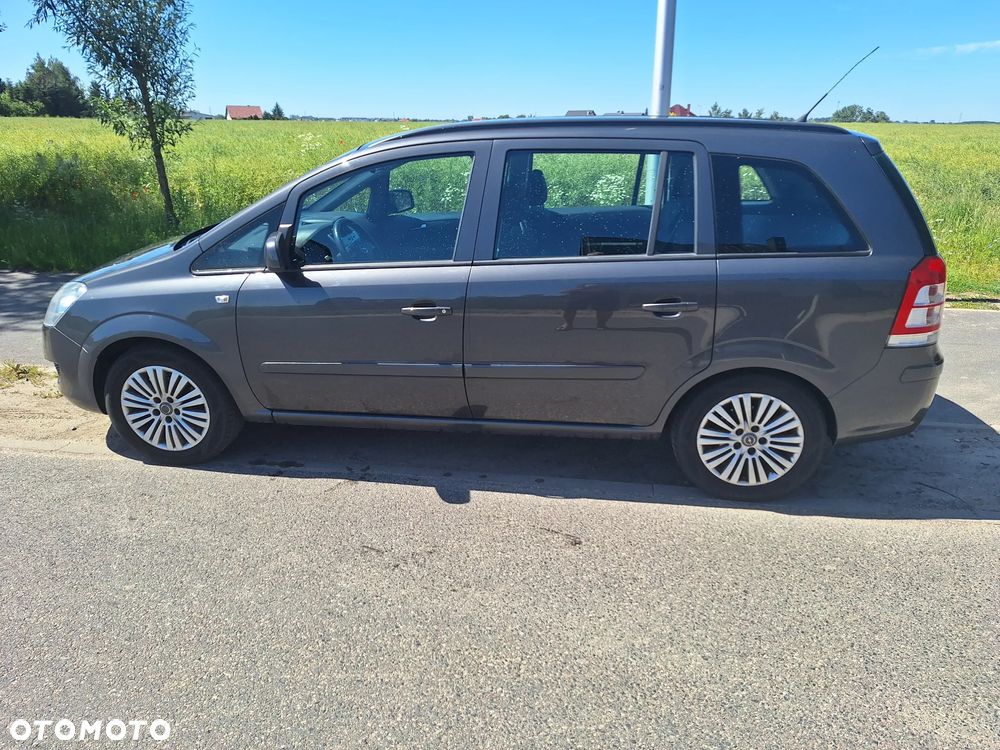 Opel Zafira 1.8 - 2