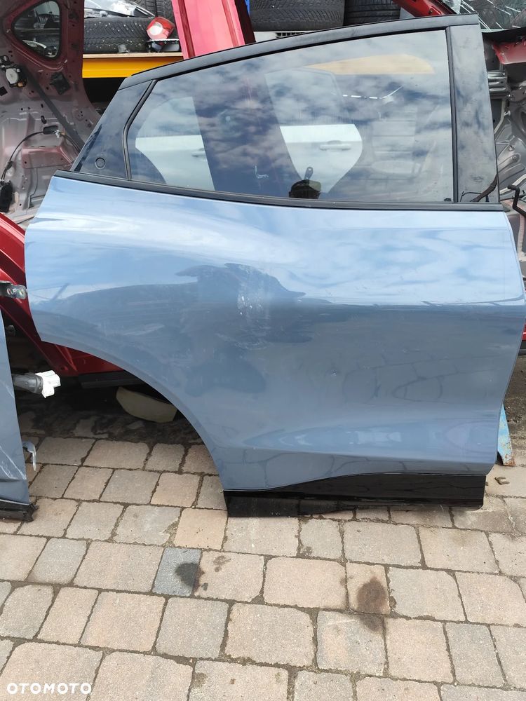 Ford Mustang Mach-E drzwi kompletne prawy tył oryginał
