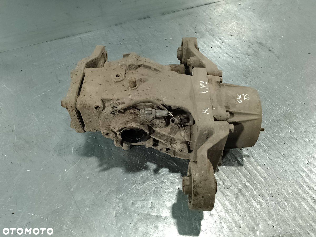 DYFERENCJAŁ TYŁ TOYOTA RAV4 III ( 06-10 ) 2.2 16V D4D - 5