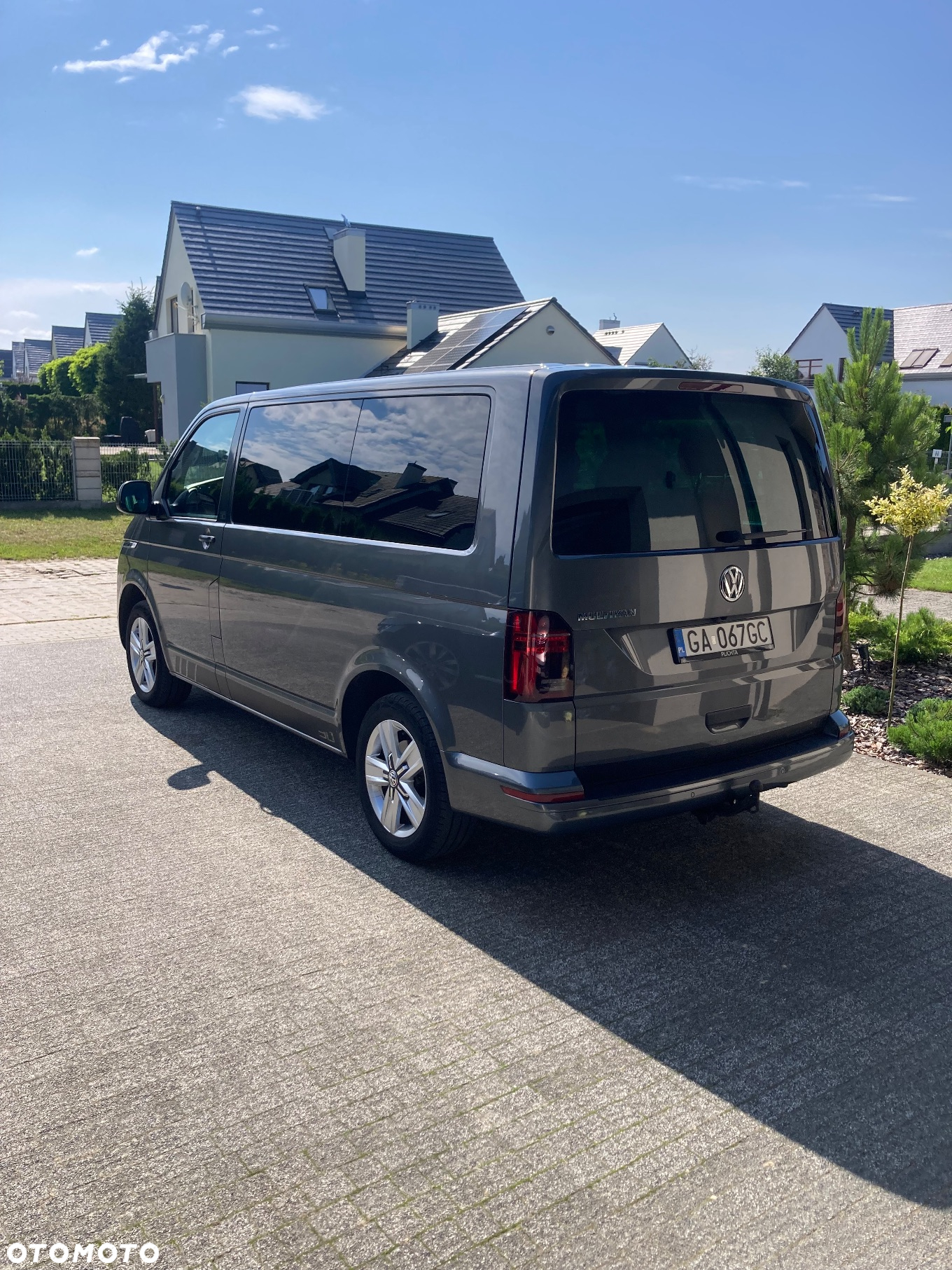 Volkswagen Multivan 2.0 TDI L1 Trendline DSG - 4