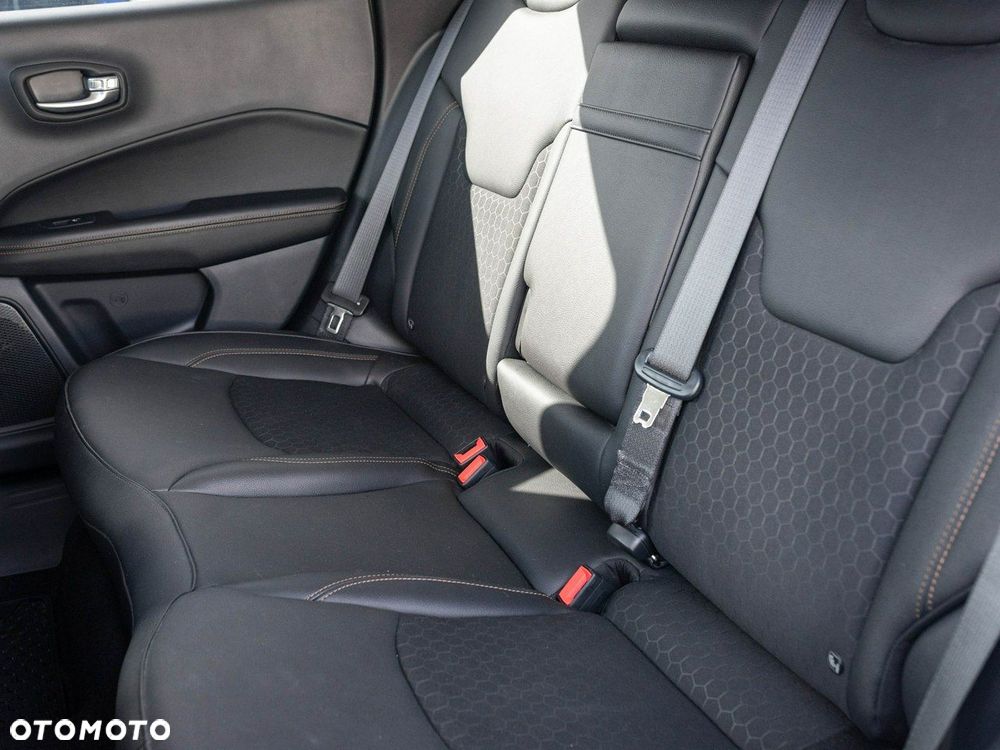 Jeep Compass 1.3 TMair Limited FWD S&S DDCT - 28