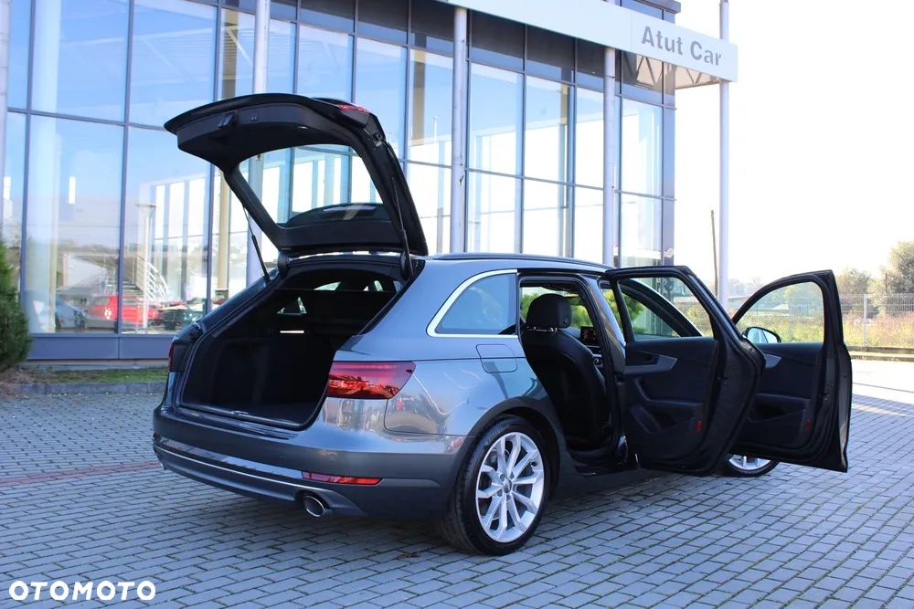 Audi A4 Avant 40 TFSI Sport - 16