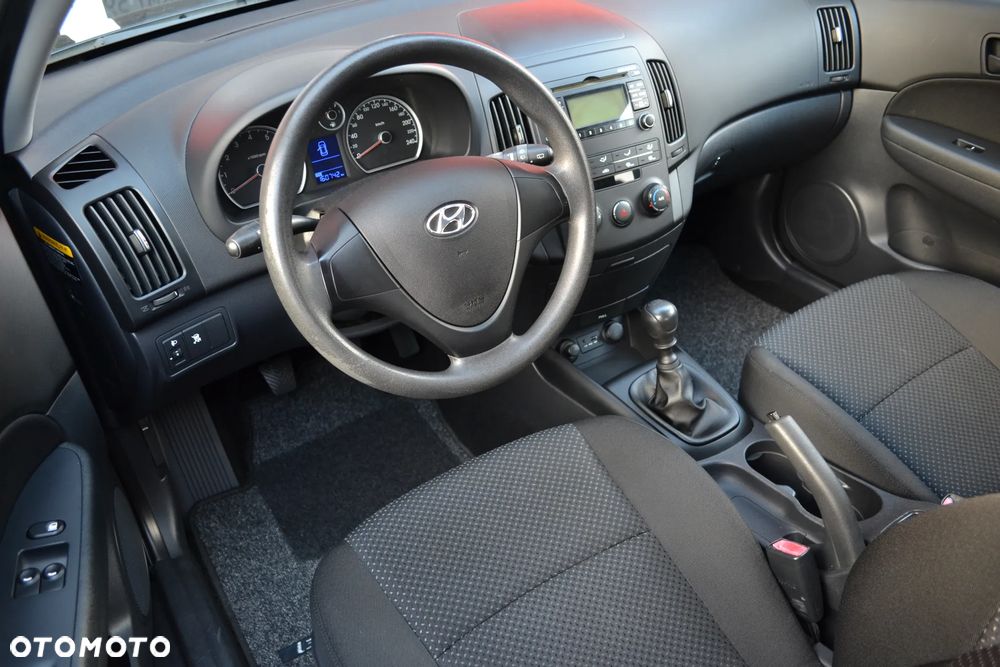 Hyundai i30 1.4 Base - 7