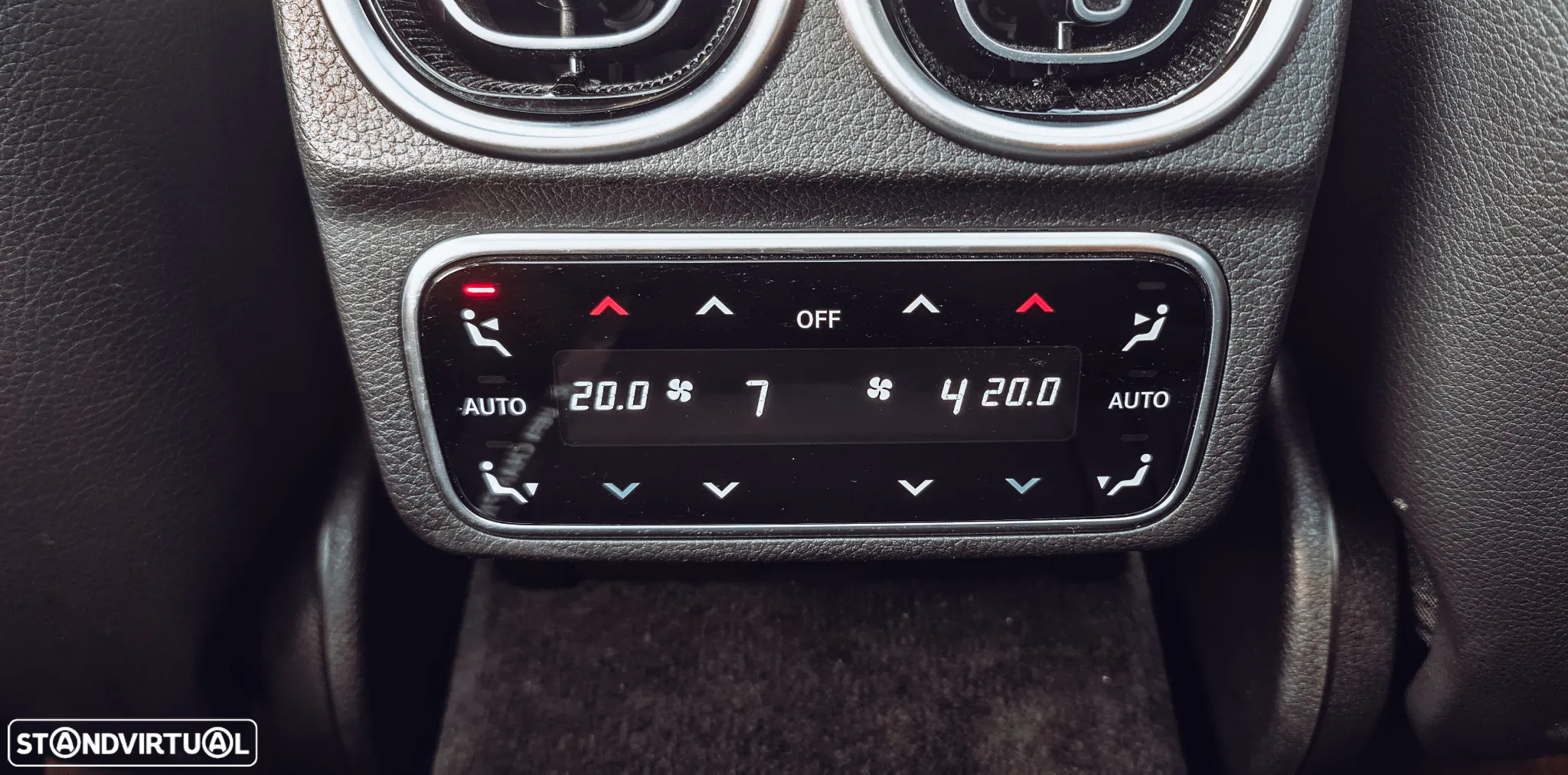 Mercedes-Benz C 300 e AMG Line - 23