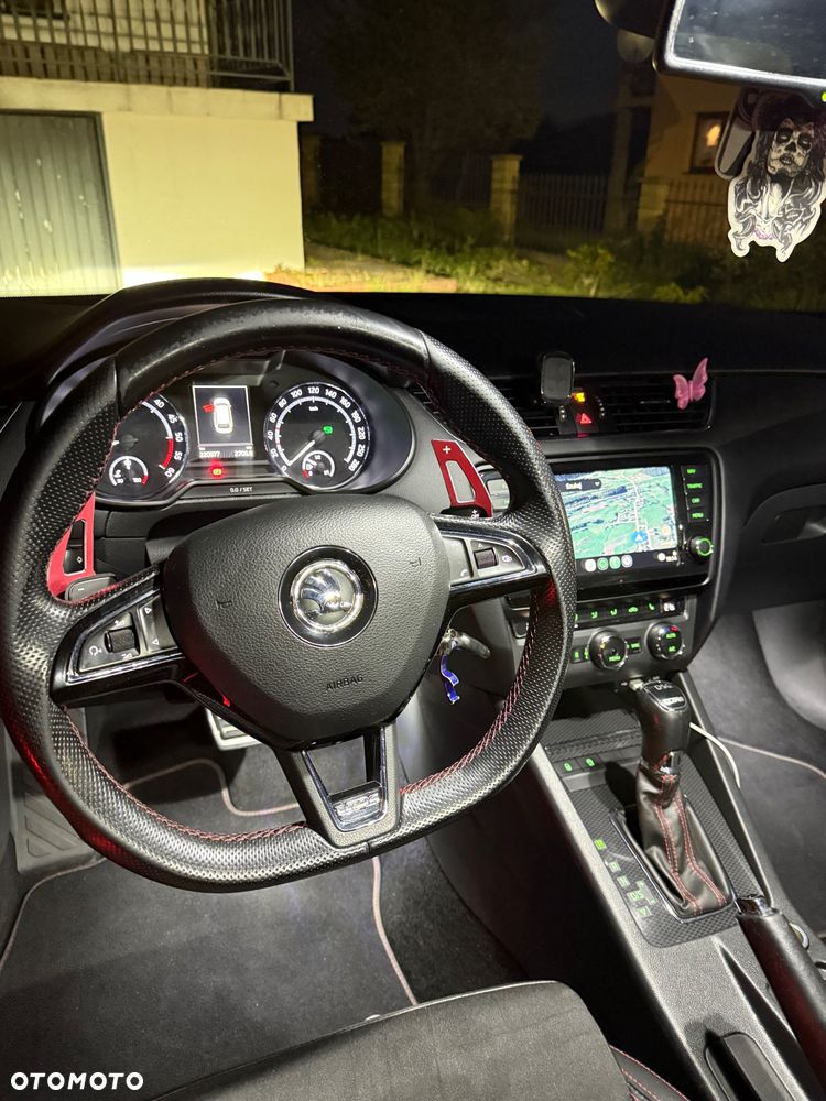 Skoda Octavia 2.0 TDI 4x4 RS DSG - 24