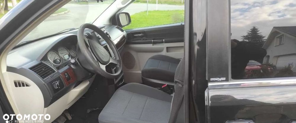 Chrysler Grand Voyager - 4