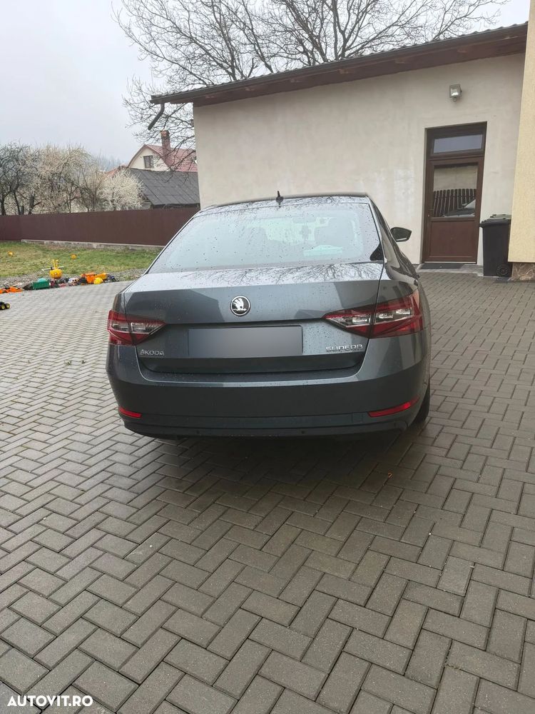 Skoda Superb - 11