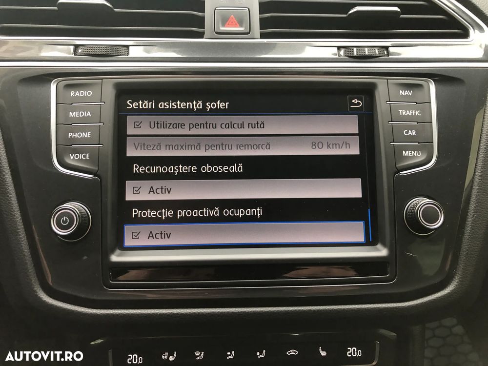 Volkswagen Tiguan 2.0 TDI SCR 4MOTION BlueMotion Technology DSG Exclusive - 29