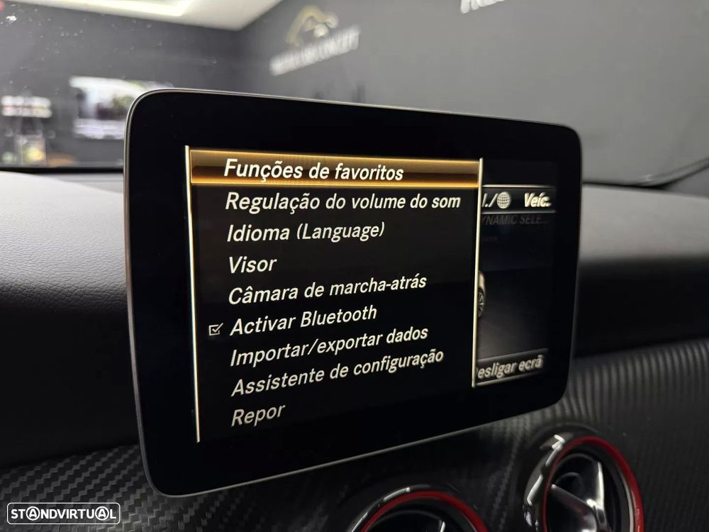 Mercedes-Benz A 180 d AMG Line Aut. — fotografia 35