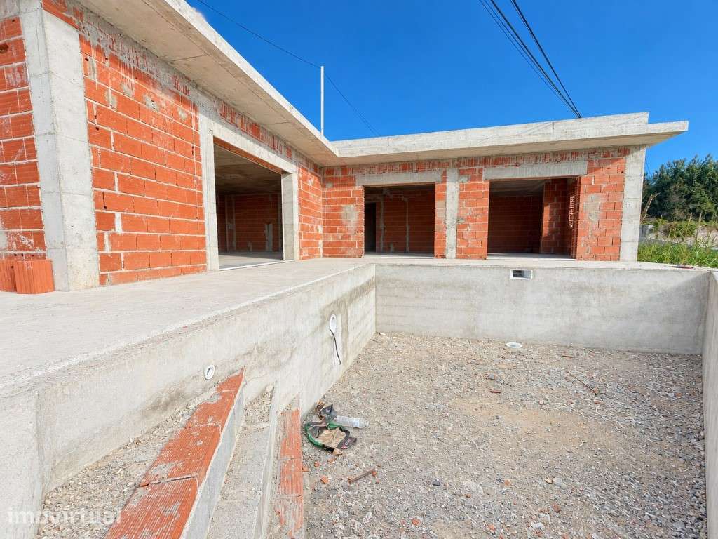 Moradia térrea com vista para a Lagoa de Óbidos e o mar - Grande imagem: 4/17