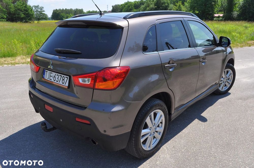 Mitsubishi ASX - 2