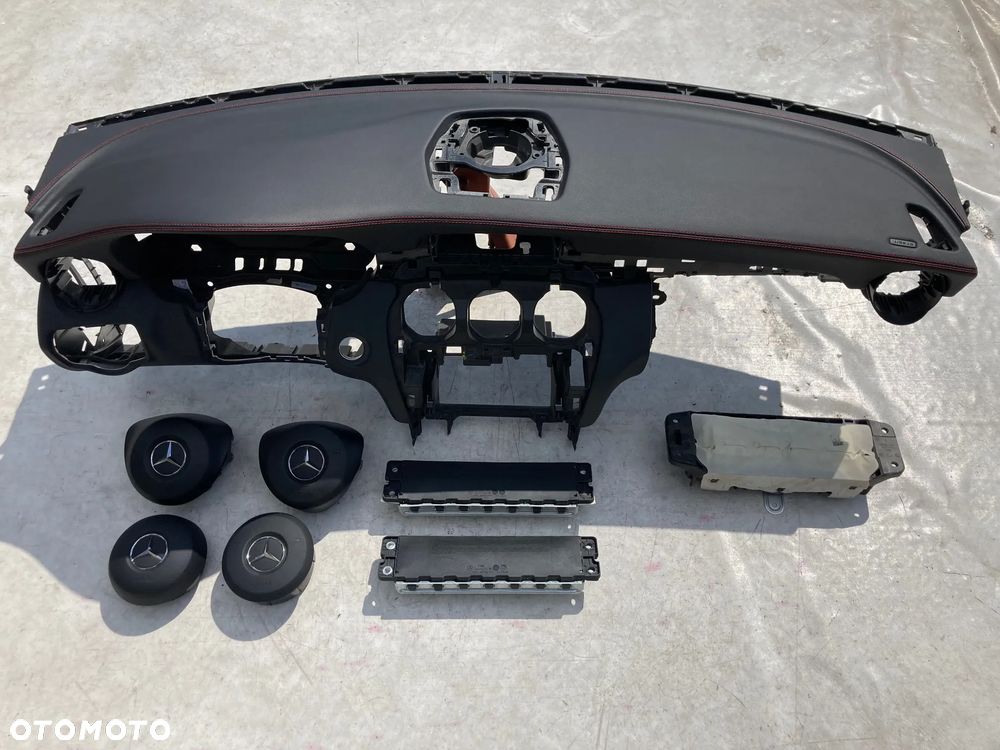 MERCEDES W205 C DESKA KONSOLA KOKPIT PULPIT PÓŁKA PARAPET SKÓRA MANUAL AIRBAG PODUSZKI POWIETRZNE KIEROWCY PASAŻERA PASY PAS KURTYNA KURTYNY naprawa regeneracja Raz2 !!! - 4