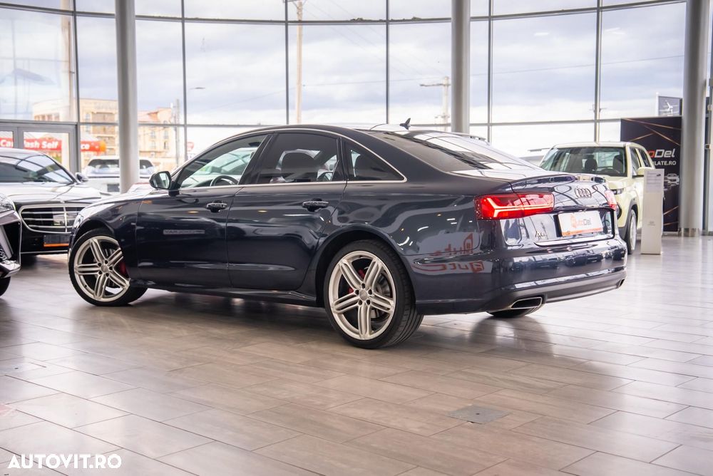 Audi A6 Avant 2.0 TDI Ultra S tronic - 10