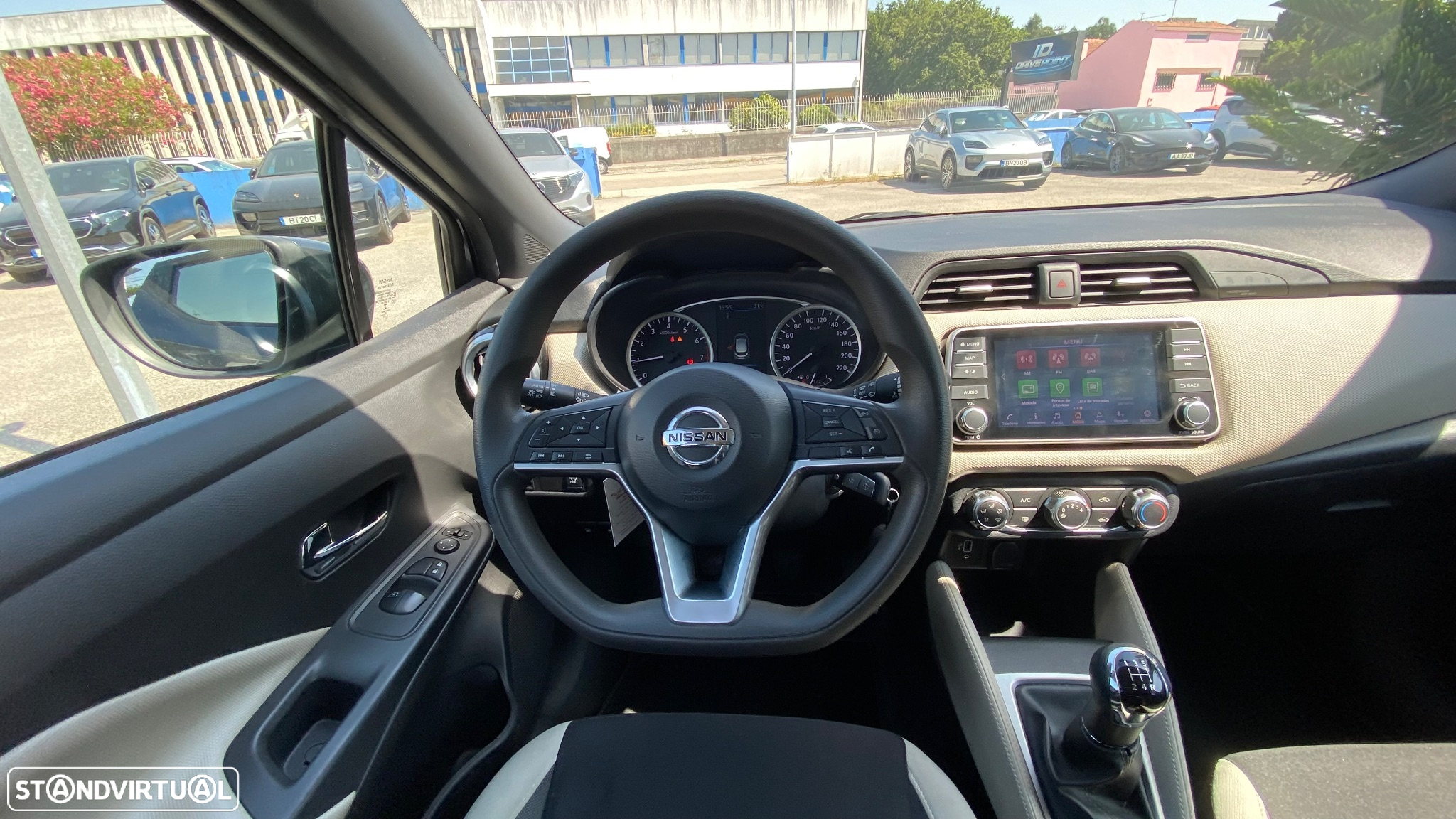 Nissan Micra 0.9 IG-T N-Connecta Urban S/S - 22