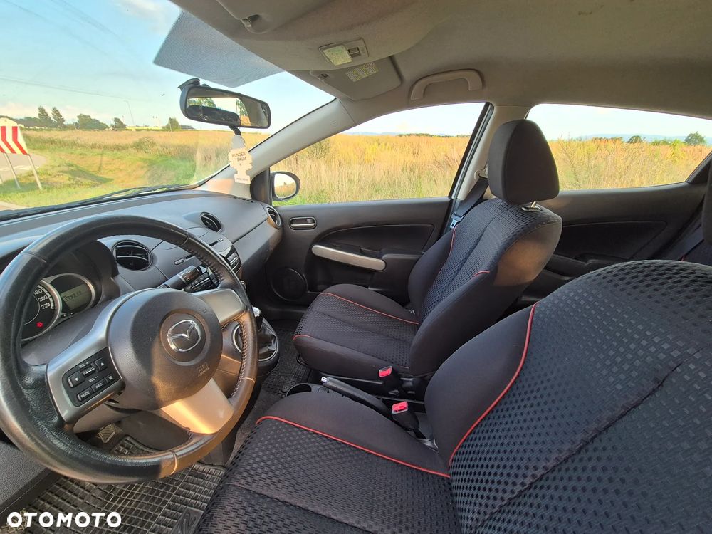 Mazda 2 1.3 Exclusive - 16