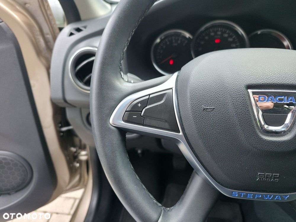 Dacia Sandero Stepway - 22