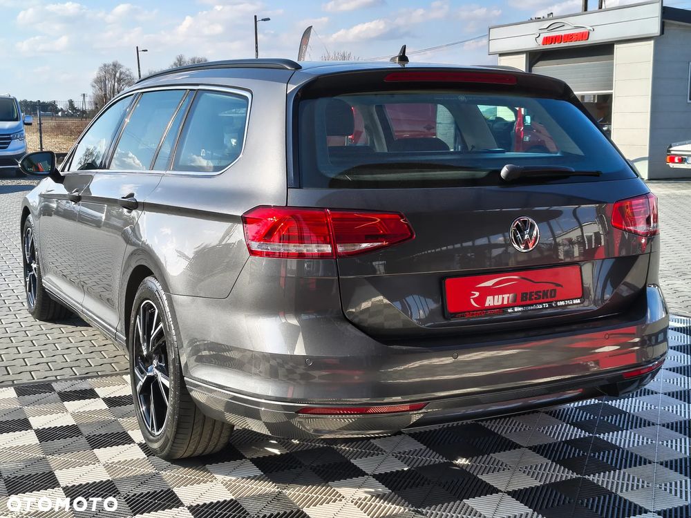 Volkswagen Passat 2.0 TDI SCR DSG Comfortline - 6